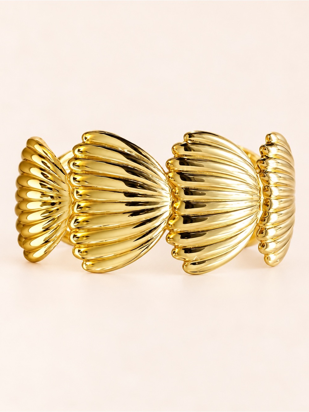 Gold Shell-Link Statement Bracelet